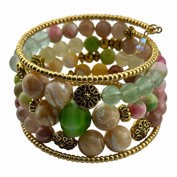 🌸✨ Pastel Dreams – 5 Coil Memory Wire Bracelet ✨🌸 - Picture 10 of 10